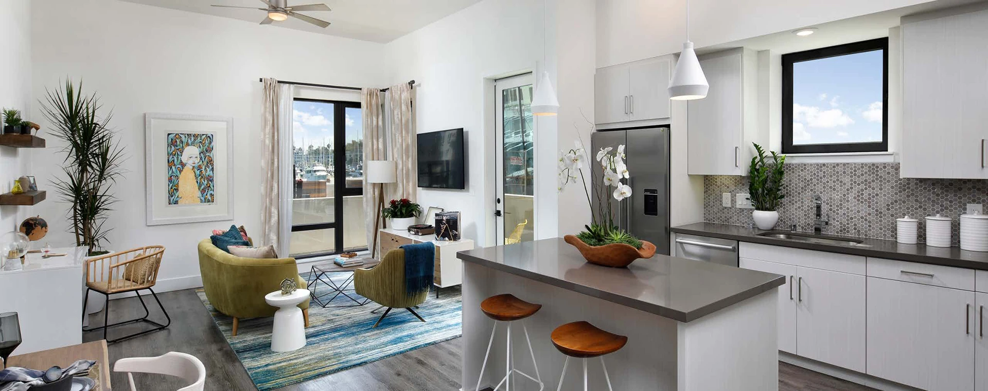 Affordable quartz kitchen countertops for bulk supply programs, durable value-grade engineered quartz surfaces for apartment, hotel, and multi-family residential projects